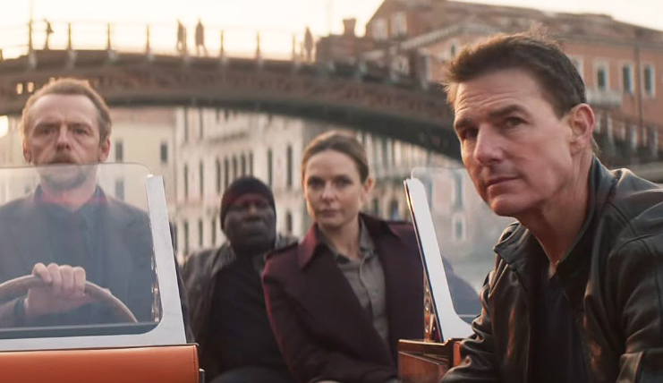 Tom Cruise dirige algemado em vídeo de bastidores de 'Missão: Impossível 7' Lorena Bueri
