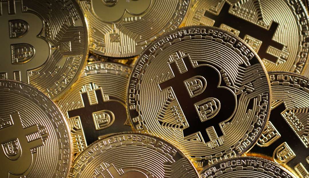 Alta de 68% no preço do bitcoin pode mudar o mercado cripto pelo futuro próximo Lorena Bueri