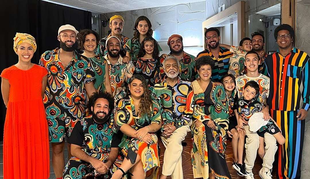 Gilberto Gil lança versão inédita de 'Aquele Abraço' com participação de sua família Lorena Bueri