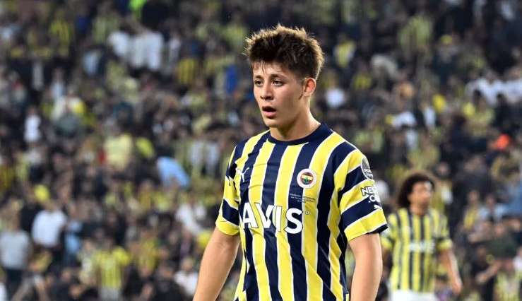 Real Madrid encaminha transferência de Arda Güler, joia turca do Fenerbahçe Lorena Bueri