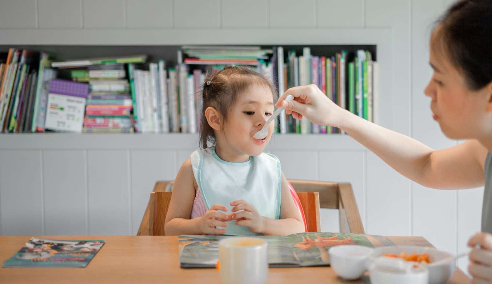 Seu filho é chato para comer? Os pais podem ter influência para seletividade alimentar dos pequenos Lorena Bueri
