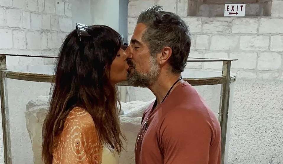 Marcos Mion e Suzana Gullo renovam votos de casamento  Lorena Bueri