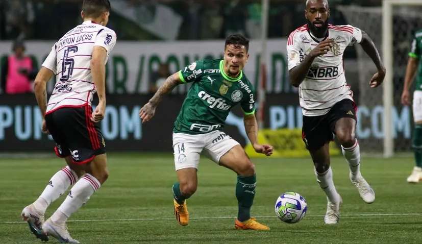 Palmeiras e Flamengo ficam no empate no Allianz Park Lorena Bueri
