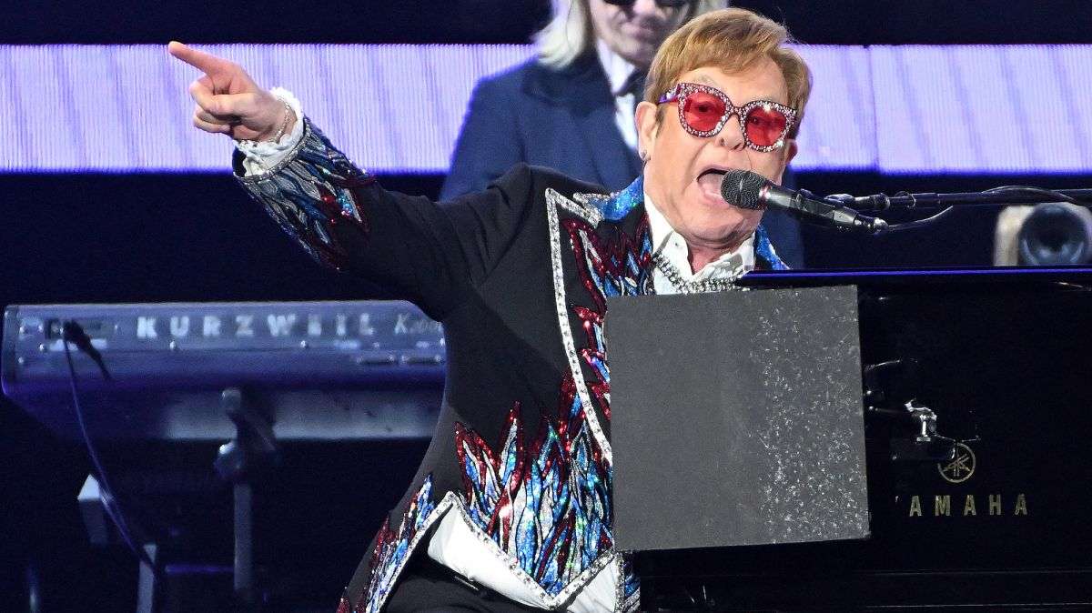 Indicado ao Emmy, Elton John pode ser tornar o próximo EGOT Lorena Bueri
