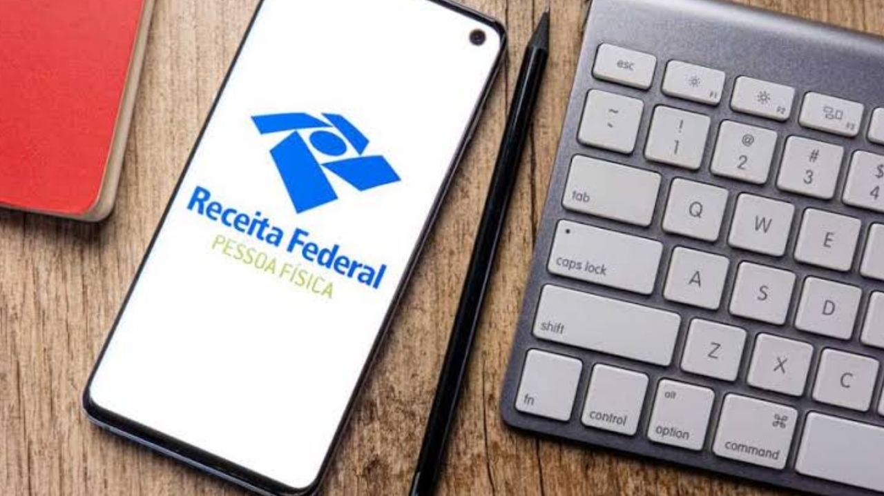 Receita Federal libera consulta da restituição do terceiro lote do Imposto de Renda Lorena Bueri