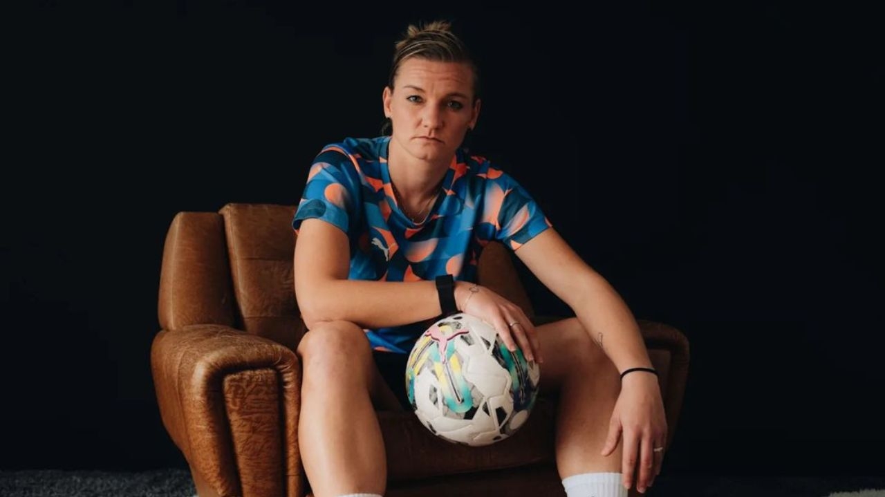 Alexandra Popp: ícone do futebol alemão é celebridade no país Lorena Bueri