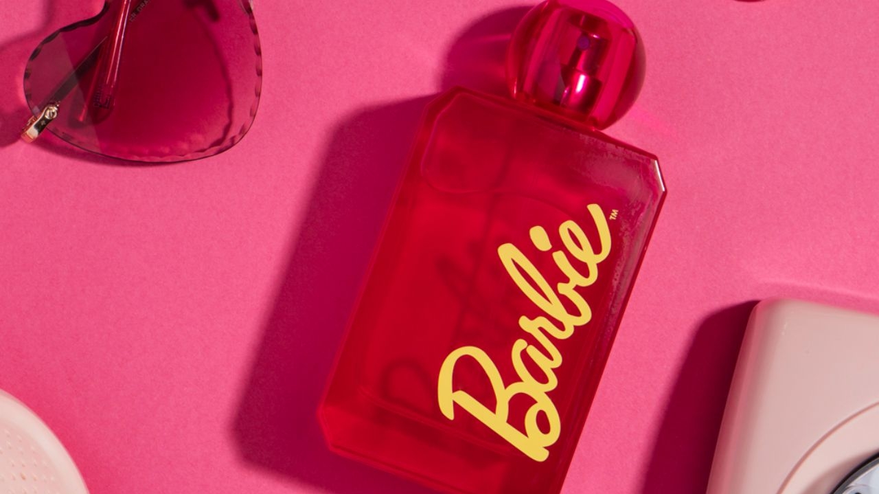 Confira o lançamento do novo perfume da Barbie Lorena Bueri