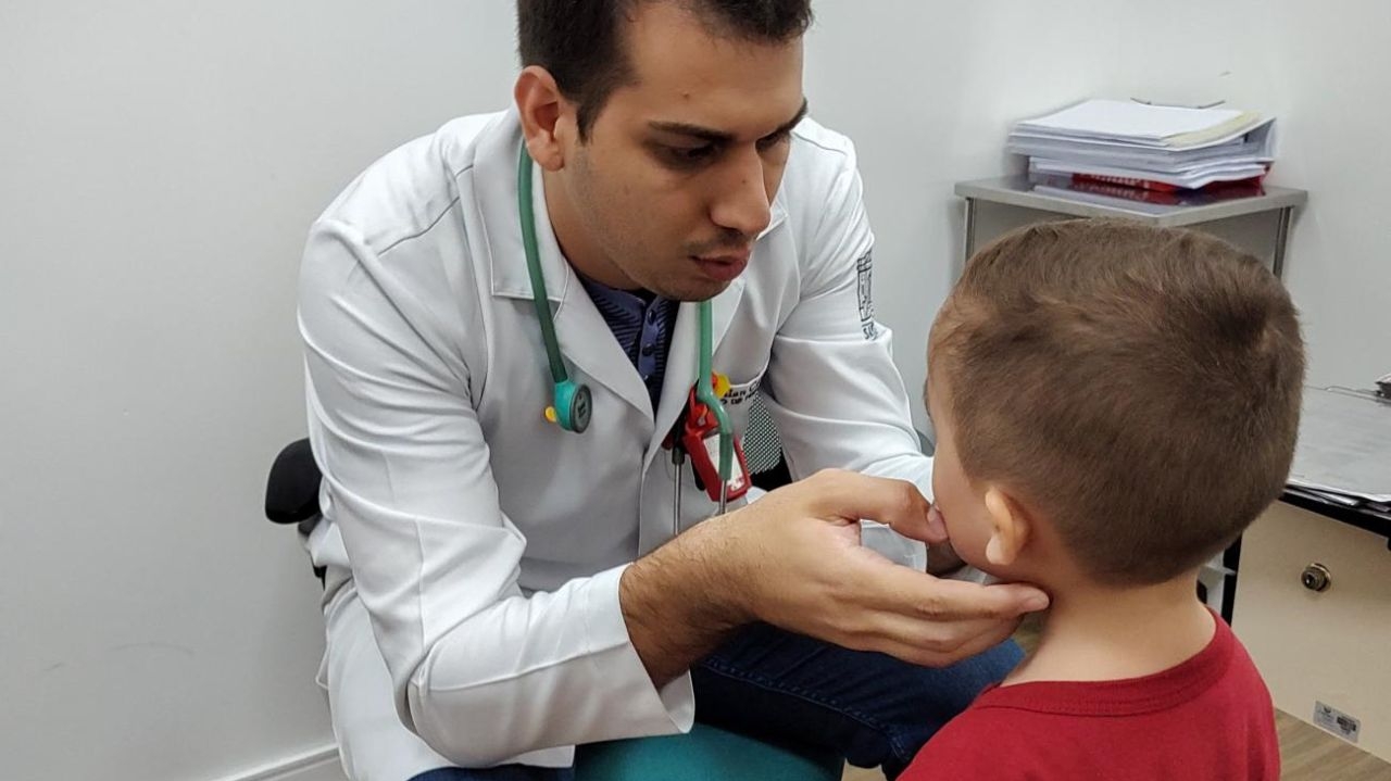CIIR destaca a importância do acompanhamento médico infantil no dia do Médico Pediatra Lorena Bueri