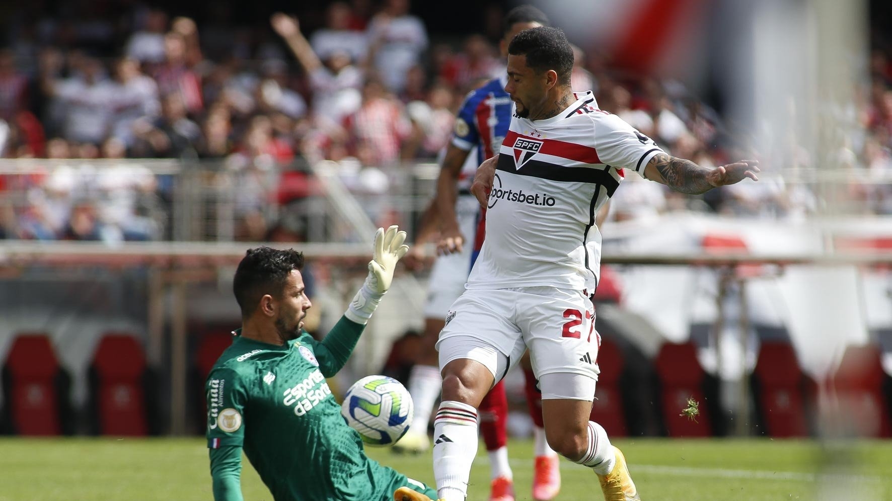 São Paulo desperdiça muitas chances e não sai do zero contra o Bahia Lorena Bueri