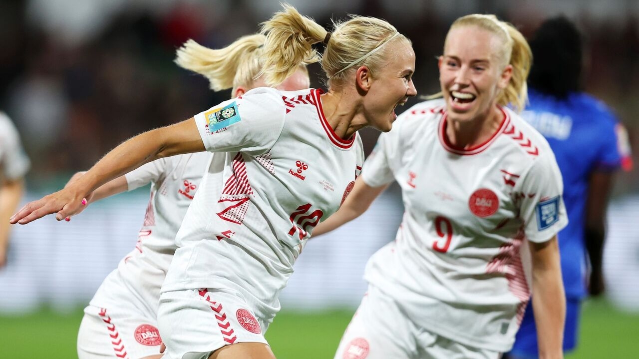 Dinamarca vence Haiti com protagonismo do VAR e avança para as oitavas de final Lorena Bueri