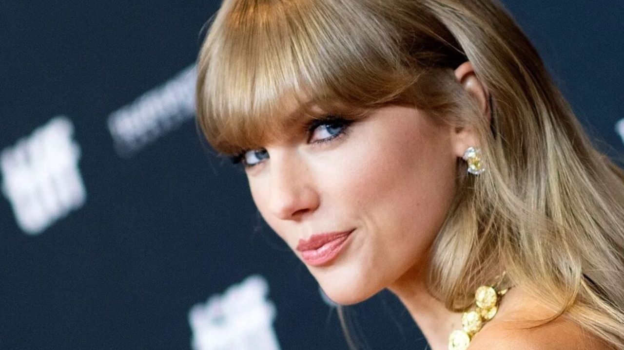 Taylor Swift dá cachê de R$500 mil a caminhoneiros que trabalharam em nova turnê Lorena Bueri