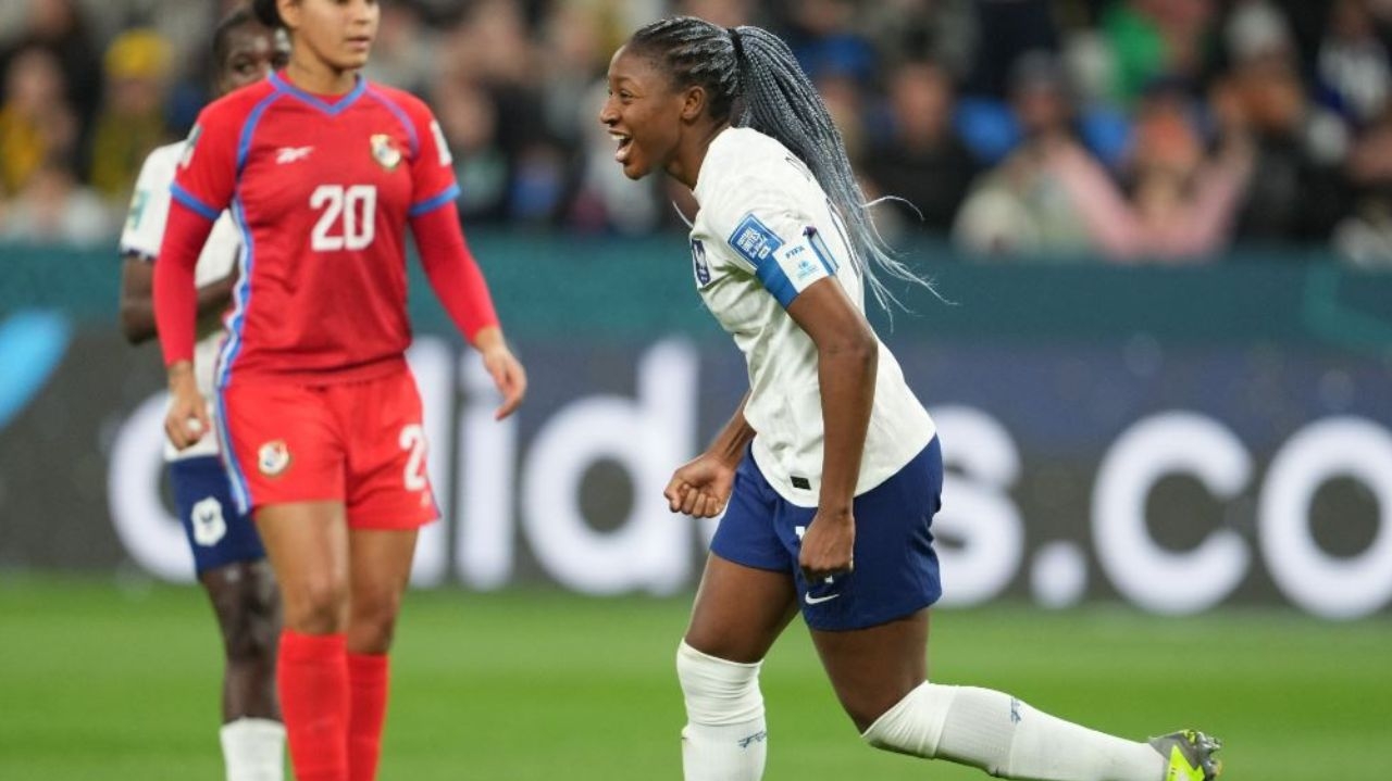 França vence Panamá e avança em primeiro lugar no Grupo F da Copa do Mundo Feminina Lorena Bueri