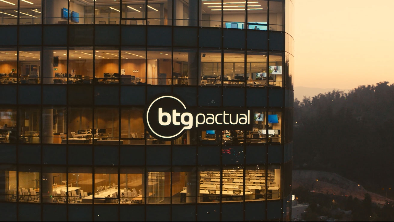 BTG Pactual revela ajustes nos fundos imobiliários para investimentos em agosto Lorena Bueri
