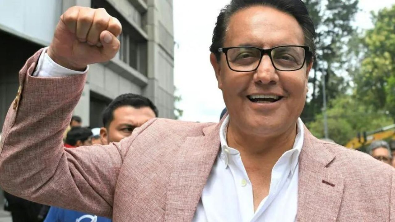 Assassinato do candidato à presidência do Equador se torna uma cena de terror na política Lorena Bueri