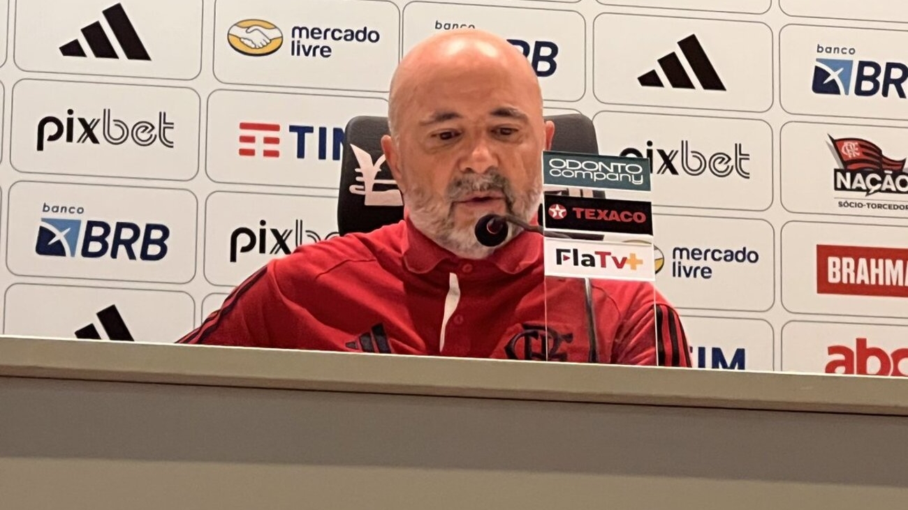 Jorge Sampaoli diz ainda estar se adaptando à equipe do Flamengo  Lorena Bueri