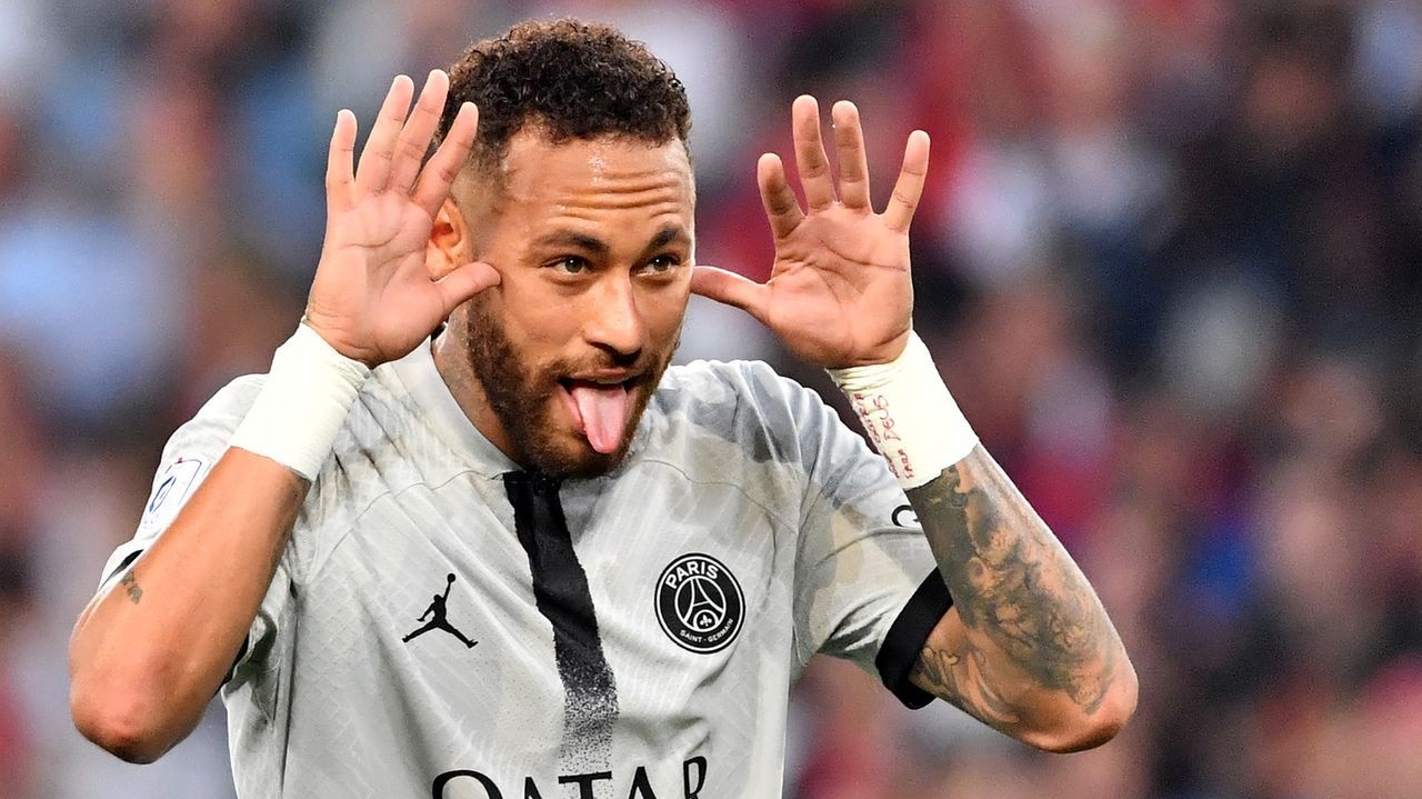 Neymar deixa o PSG e deve assinar com o Al-Hilal nesta segunda-feira Lorena Bueri
