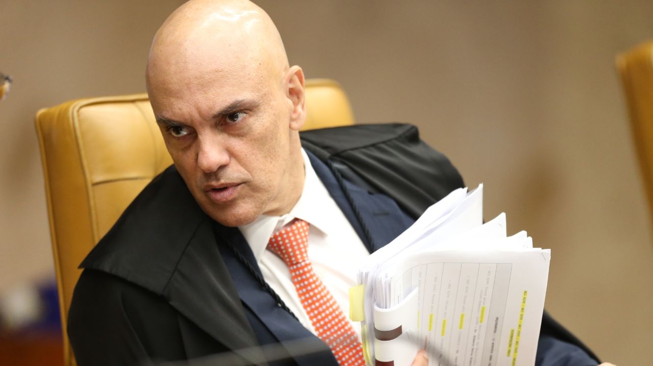 Proposta de Alexandre de Moraes para porte pessoal de maconha poderia afetar o tráfico do país Lorena Bueri