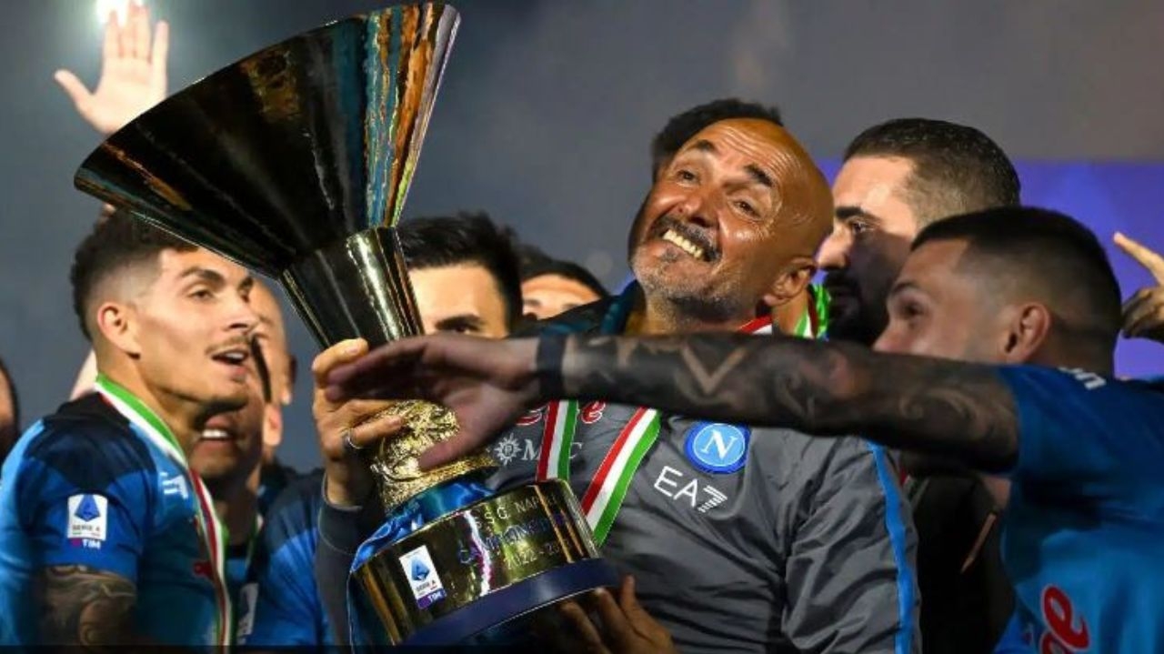 Luciano Spalletti é anunciado como novo treinador da Seleção Italiana Lorena Bueri