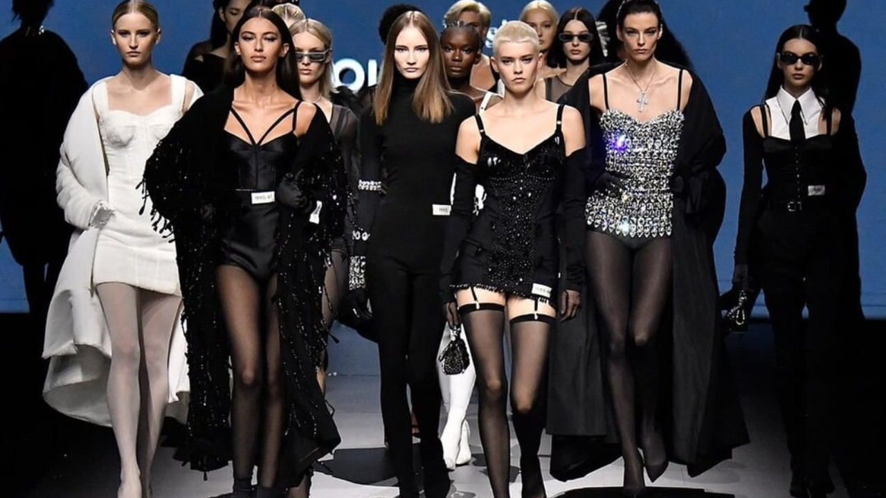Milão Fashion Week acontece em setembro com desfile de grandes grifes  Lorena Bueri