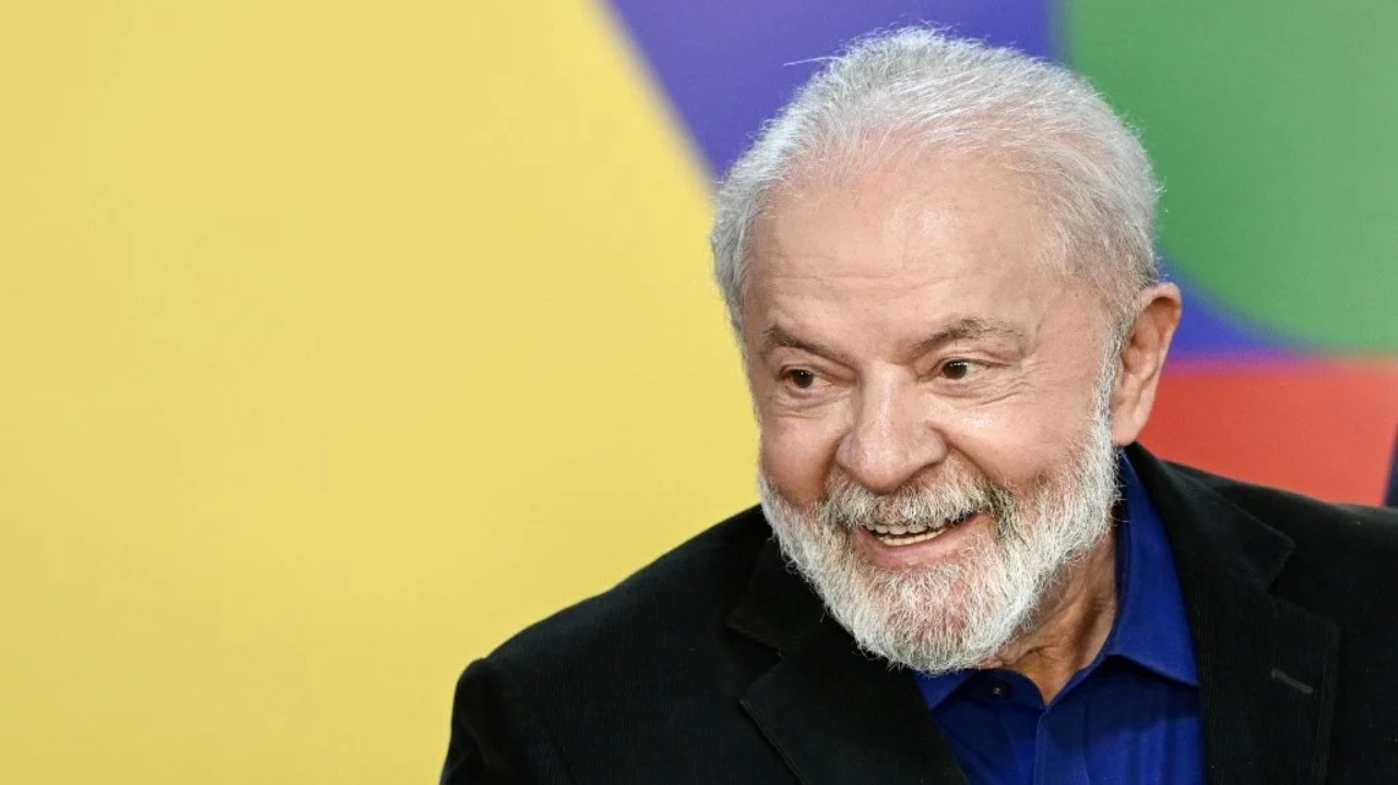 Lula entrega o Plano Plurianual do governo e mostra suas principais metas  Lorena Bueri