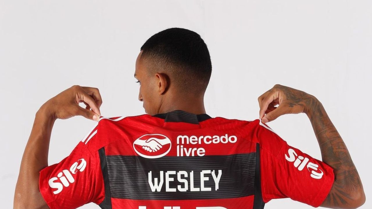 Wesley vira titular absoluto do Flamengo após ficar fora do Mundial no início do ano Lorena Bueri