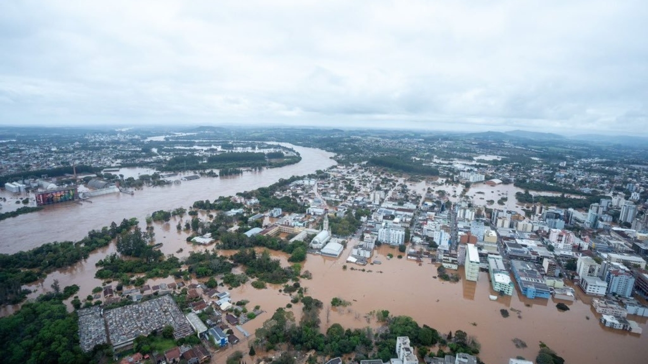 Saiba como ajudar a população atingida por ciclone extratropical no Rio Grande do Sul Lorena Bueri