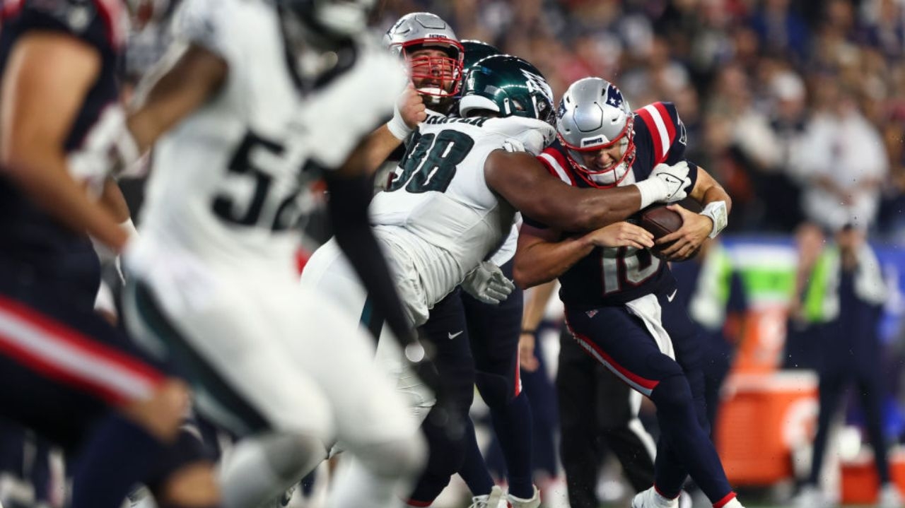 Eagles derrotam Patriots pela NFL, em dia de homenagens a Tom Brady Lorena Bueri