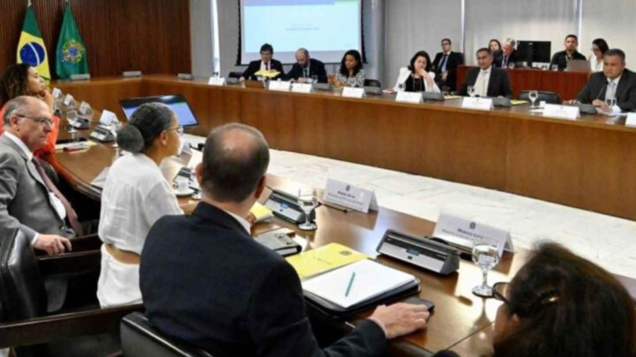 Governo corrigirá 'pedalada climática' do ex-presidente Bolsonaro Lorena Bueri