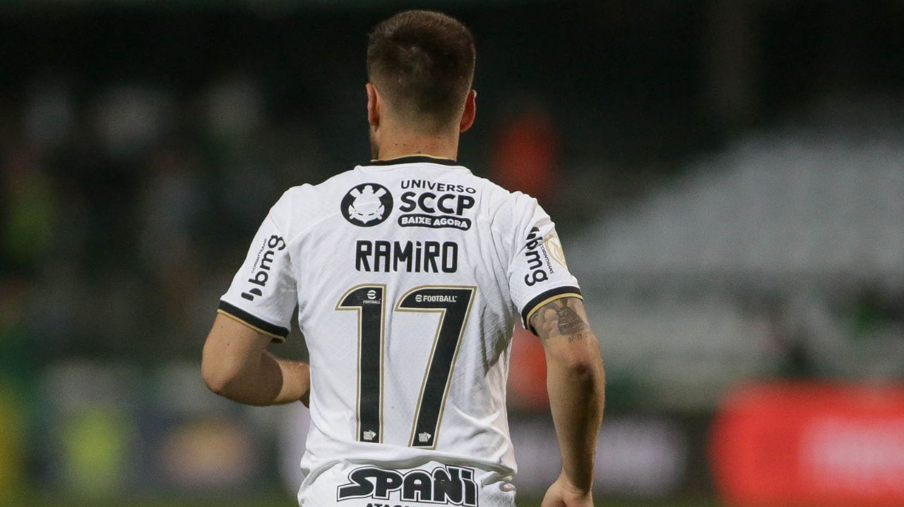 Corinthians chega a mais um acordo para sanar dívida com Ramiro Lorena Bueri
