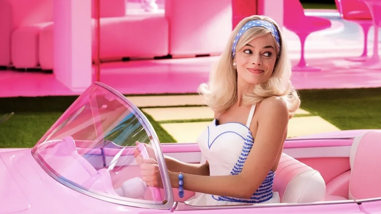 Greta Gerwig afirma que versão IMAX de 'Barbie' é a 'mais satisfatória' Lorena Bueri