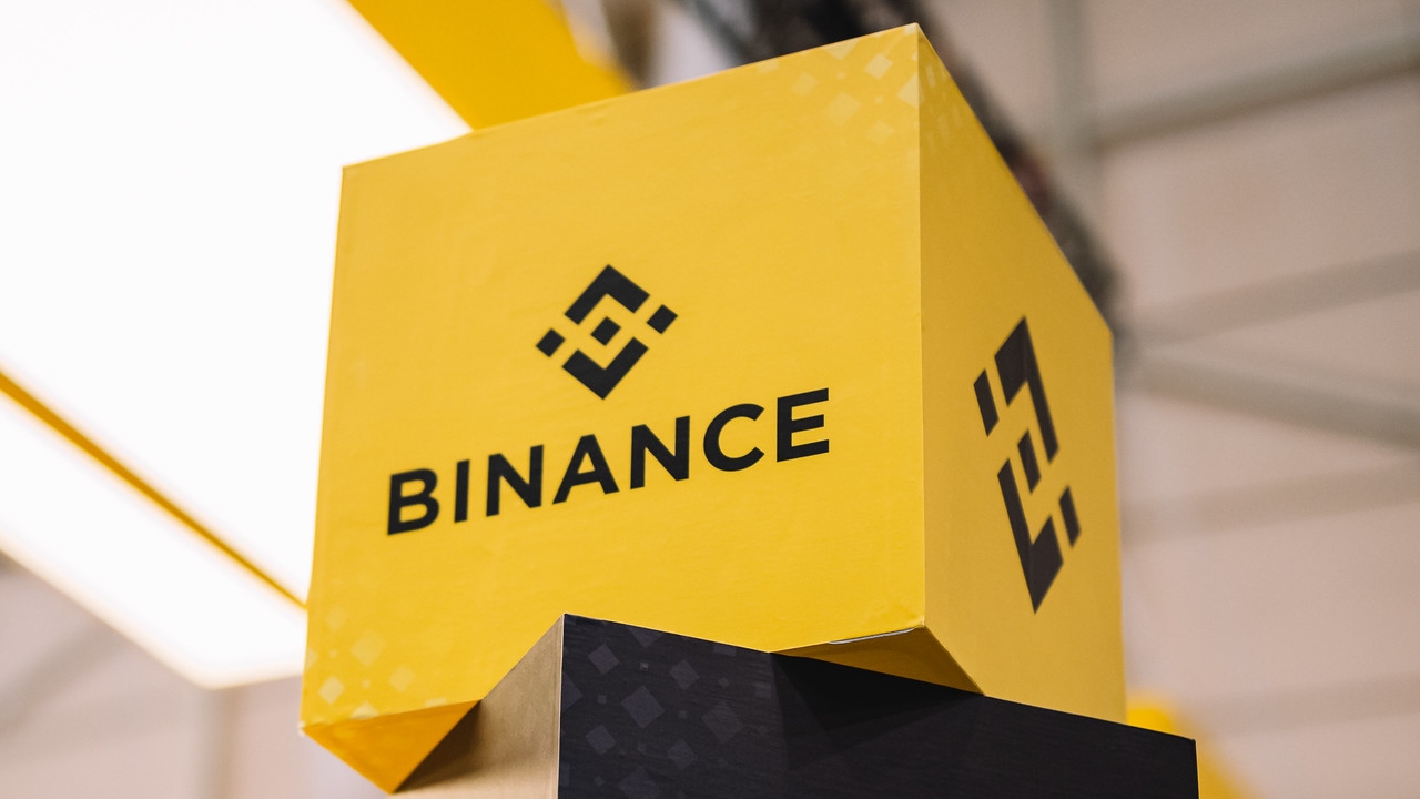 Token BNB salva Binance de crise em meio a acusações de fraude Lorena Bueri