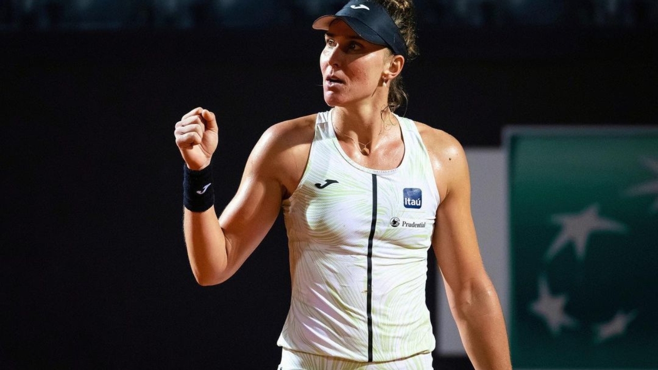 Bia Haddad vence nas duplas e vai às oitavas do WTA de Pequim