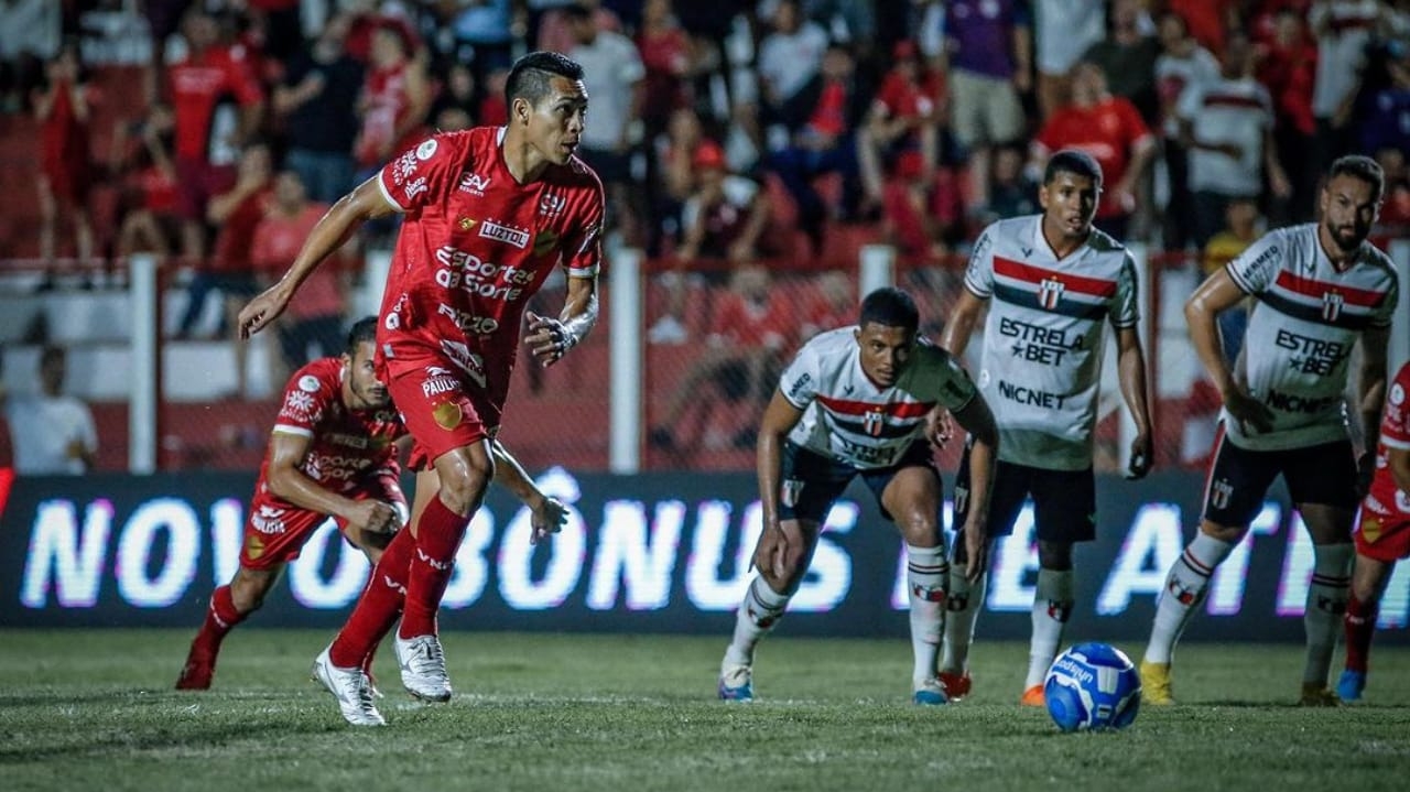 Vila Nova mantém sonho de promoção ao vencer Botafogo Lorena Bueri