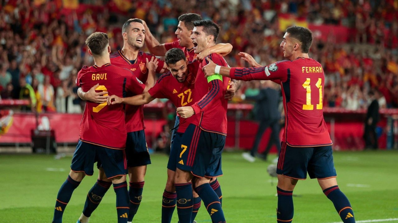 Espanha derrota a Escócia pelas Eliminatórias da Eurocopa