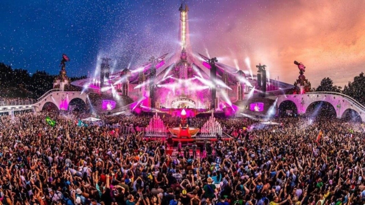 Tomorrowland Brasil 2023: desafios do evento no primeiro dia e compromisso com a segurança Lorena Bueri