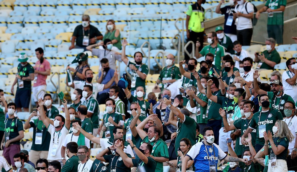 Conmebol autoriza volta de público nos estádios para Libertadores e Sul-Americana Lorena Bueri