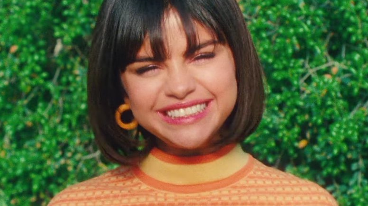 'Back To You' de Selena Gomez, atinge um bilhão de streams no Spotify Lorena Bueri