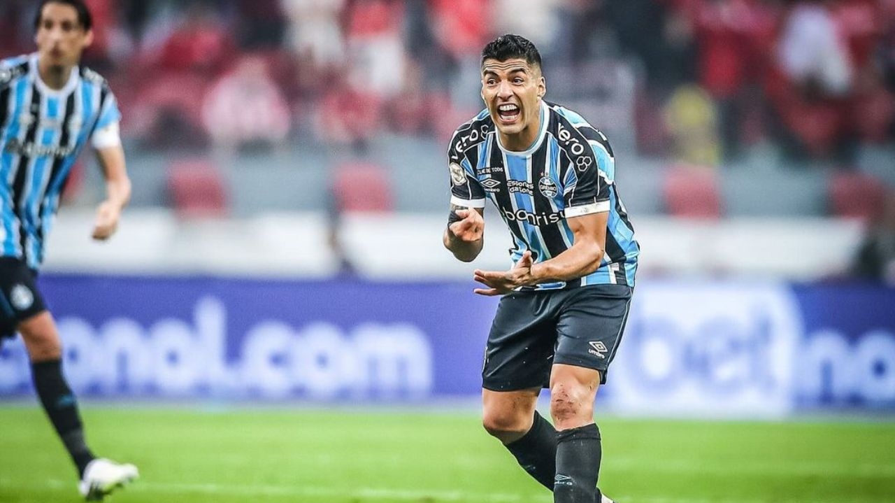 Suárez assume a má fase do Grêmio após a terceira derrota seguida Lorena Bueri