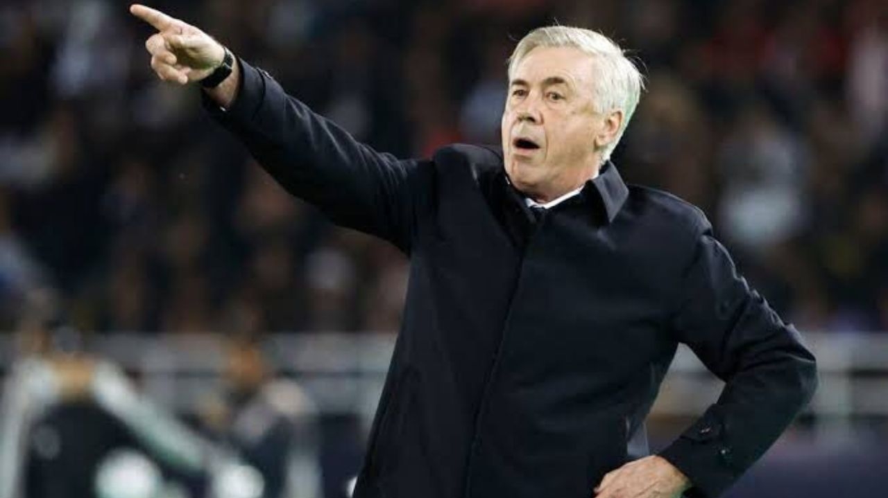 Carlo Ancelotti alcança a posição de terceiro treinador com mais partidas dirigindo o Real Madrid Lorena Bueri