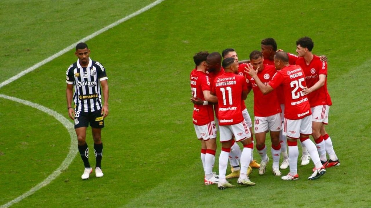 Internacional x Santos se tornou a maior goleada do confronto e do Brasileirão 2023 Lorena Bueri