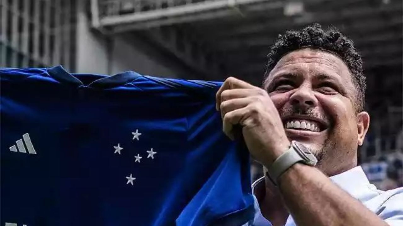 Ronaldo comemora primeira vitória em clássico e projeta reta final do Cruzeiro Lorena Bueri