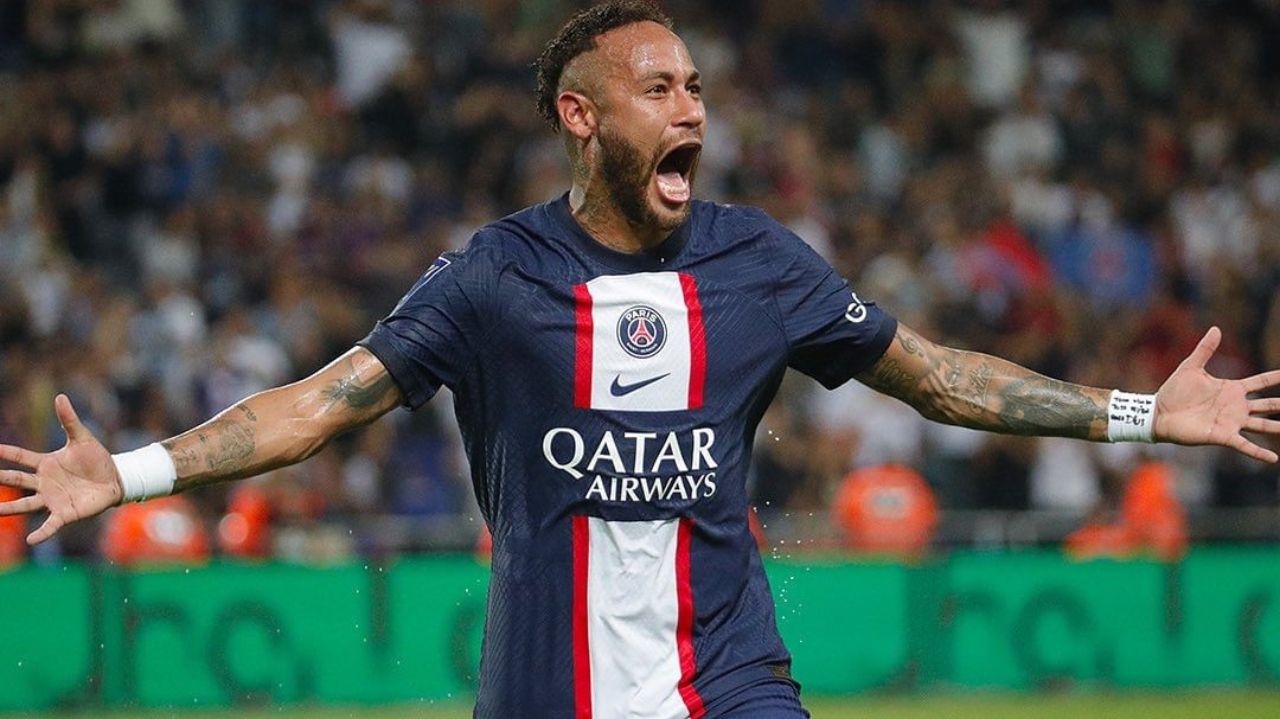 Neymar rebate post na internet que insinua motivo de sua saída do PSG Lorena Bueri