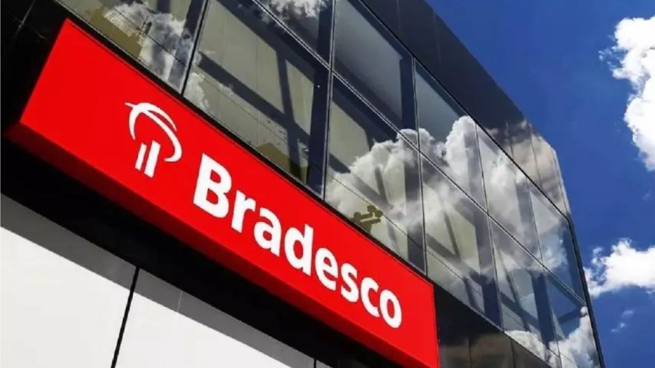 App do Bradesco fica instável na manhã desta quarta Lorena Bueri