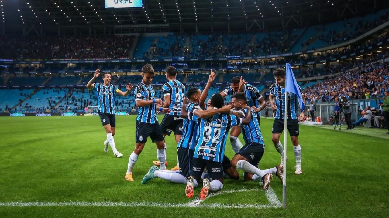 Grêmio alcança o gol mil na era dos pontos corridos do Brasileirão Lorena Bueri