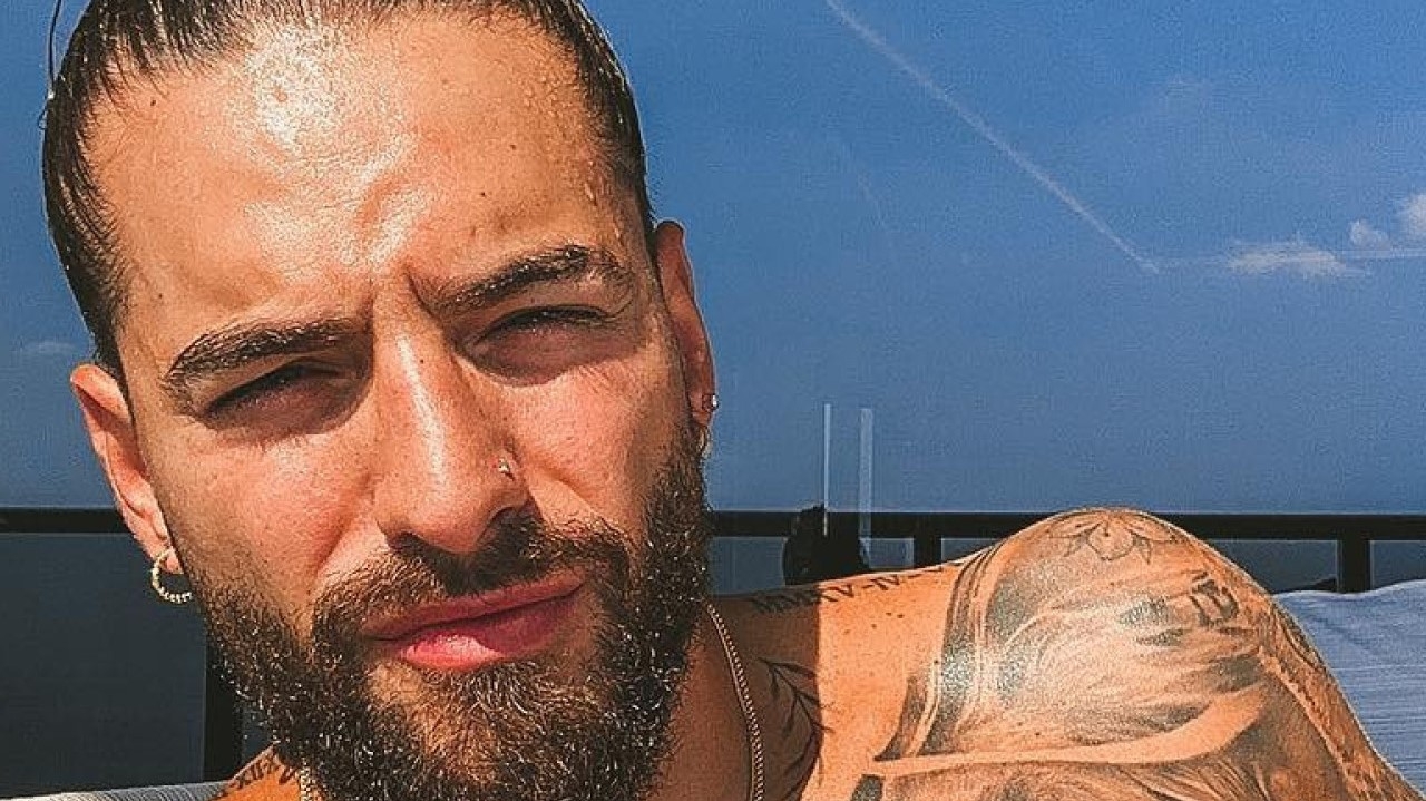 Maluma é filmado dando um tapa em fã Lorena Bueri