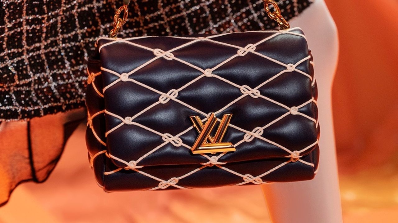 Louis Vuitton é a marca de luxo mais procurada na Internet em 2023; conheça o top 10 Lorena Bueri