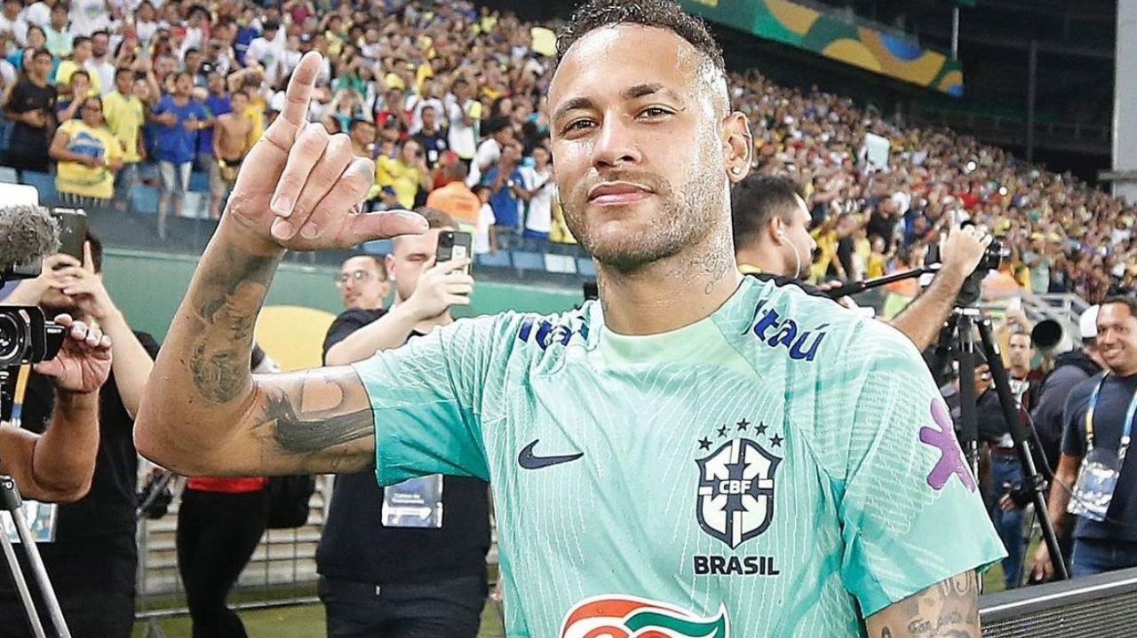 Neymar Jr. sofre lesão grave no joelho e passa por cirurgia  Lorena Bueri