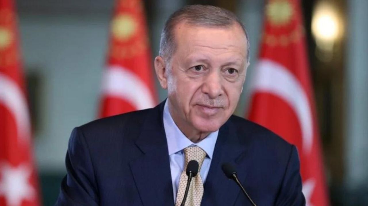 Presidente Erdogan expressa apoio à solução de dois Estados como caminho para a paz em Gaza pós-conflito Lorena Bueri
