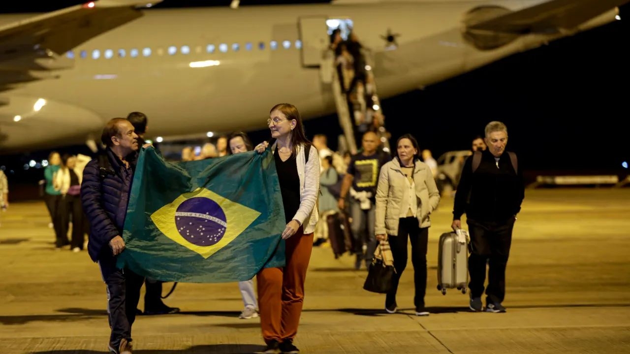 Brasileiros podem deixar Gaza nesta quarta-feira Lorena Bueri