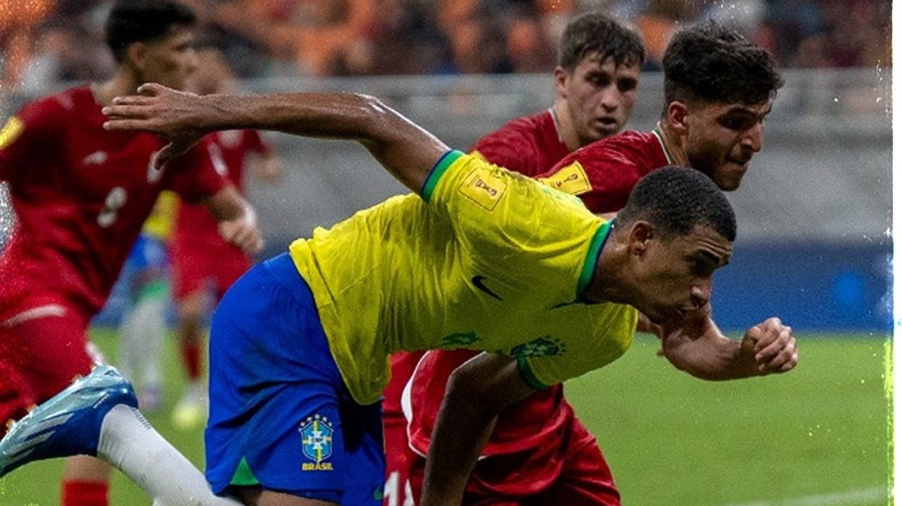 Mundial sub-17: Brasil perde de virada para o Irã  Lorena Bueri